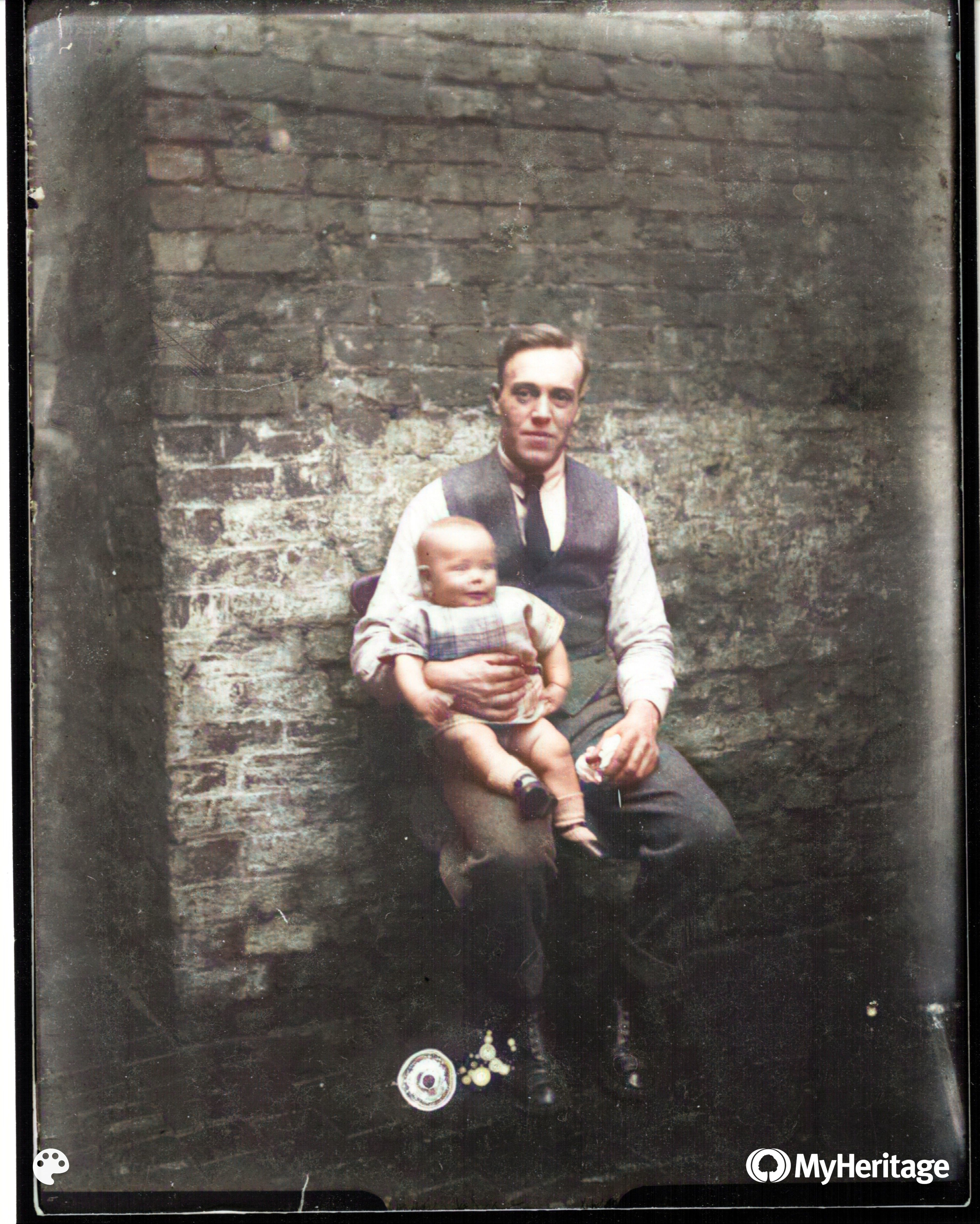 Photo - William Thomas Dwyne b1876 - Grandfather